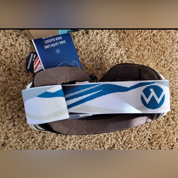 NWT OutdoorMaster Ski Goggles with Cover Snowboard OTG Anti-Fog for Men Women - Picture 4 of 13